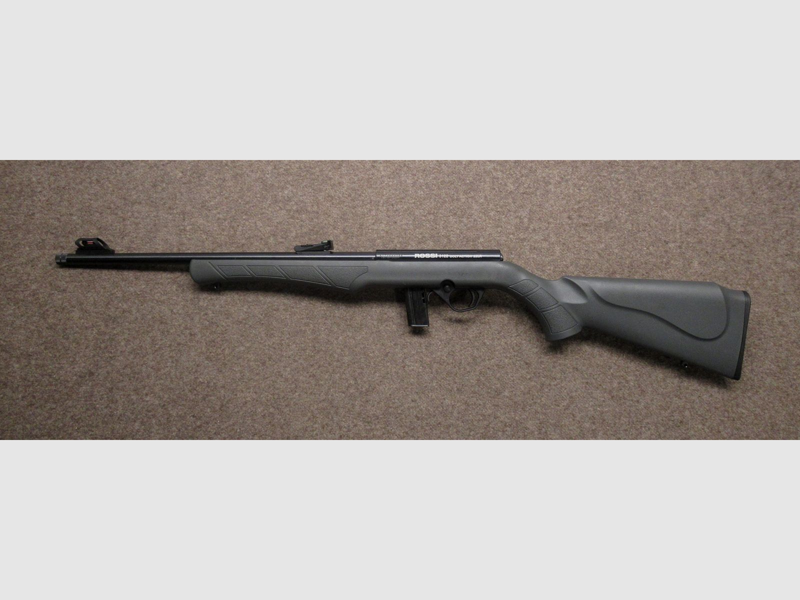 ROSSI mod. 8122 carabine grise cal. .22lr, image 2 sur 2