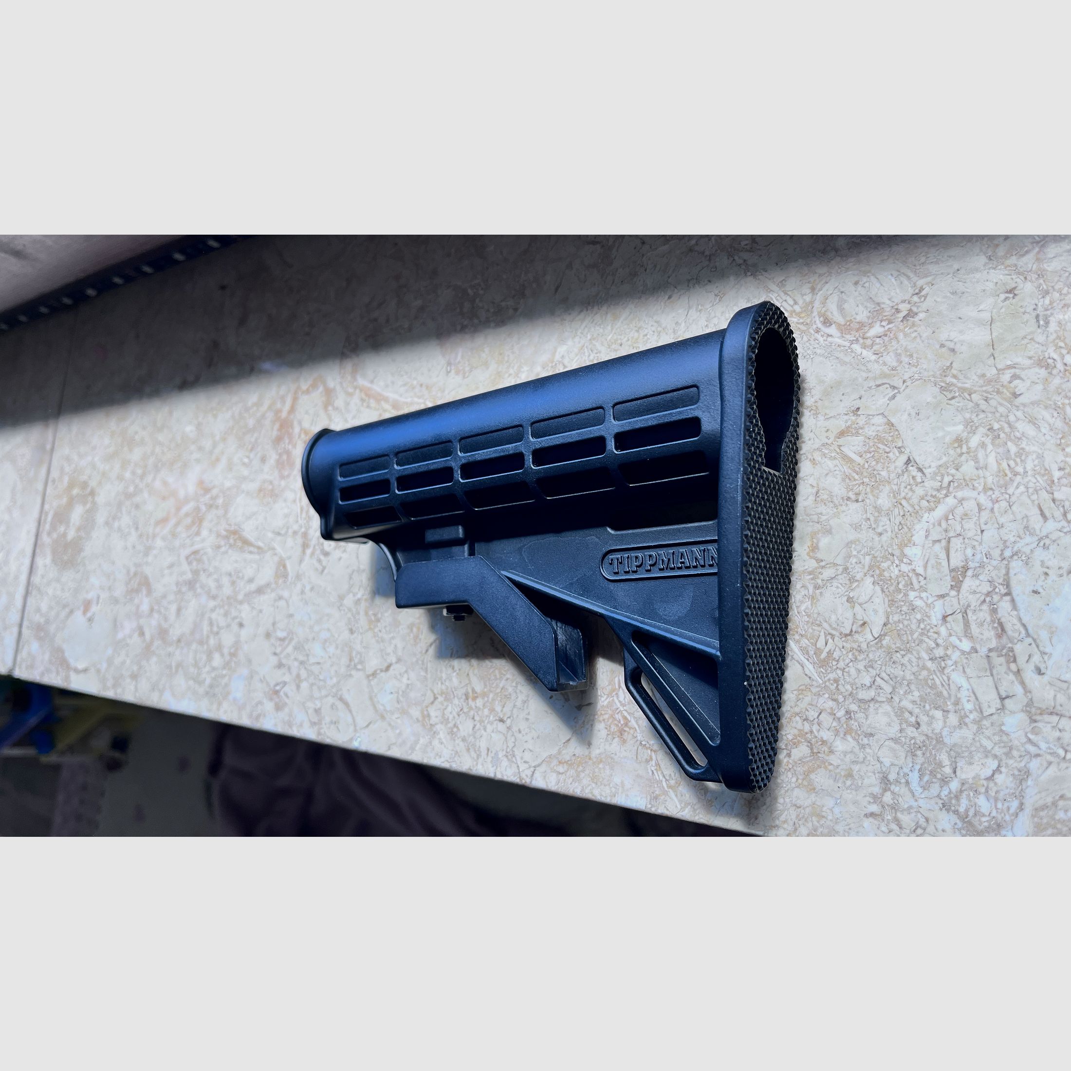 Tippmann M4-22 Elite Schulterschaft