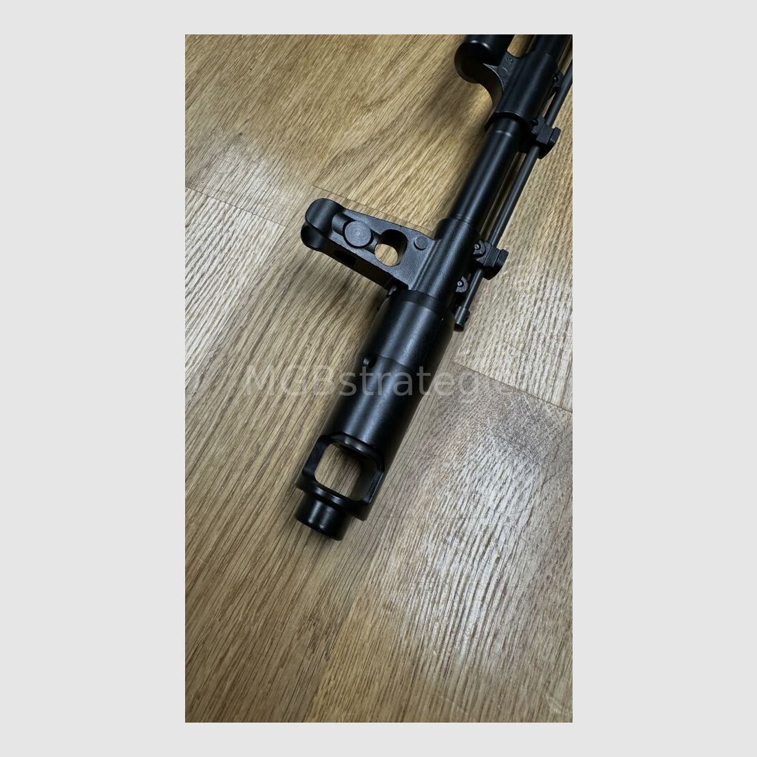 Kalashnikov USA - KR103 SFS mit Klappschaft 7,62x39 1/1 ziviler Nachbau der legendären AK103 - System AK47 AKM AK74 - KR-103 SFS – 7.62x39mm Side Folding Rifle – Cold Hammer Forged