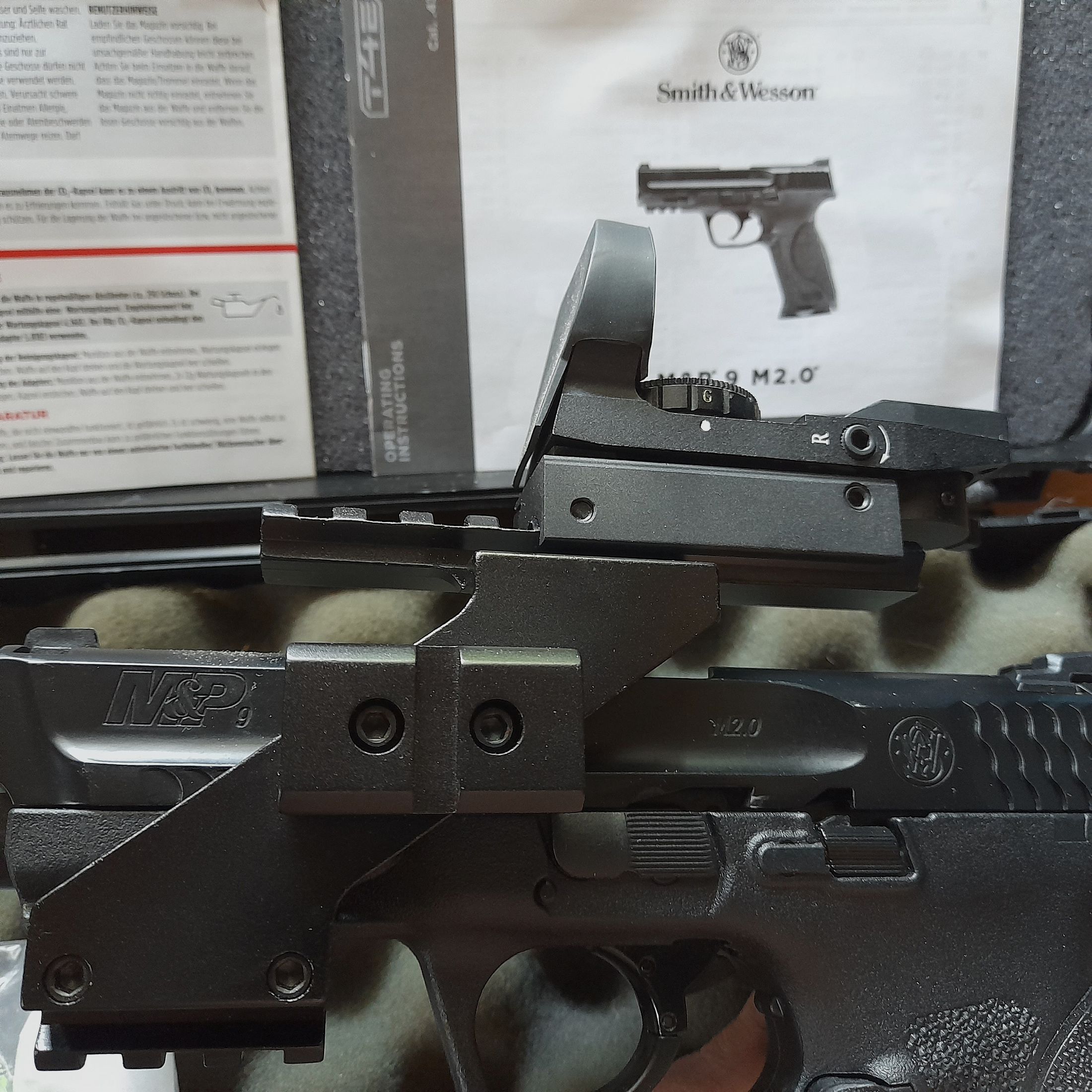 Umarex Smith & Wesson M&P9 M2.0 mit 2 TPM Magazinen im Koffer Set