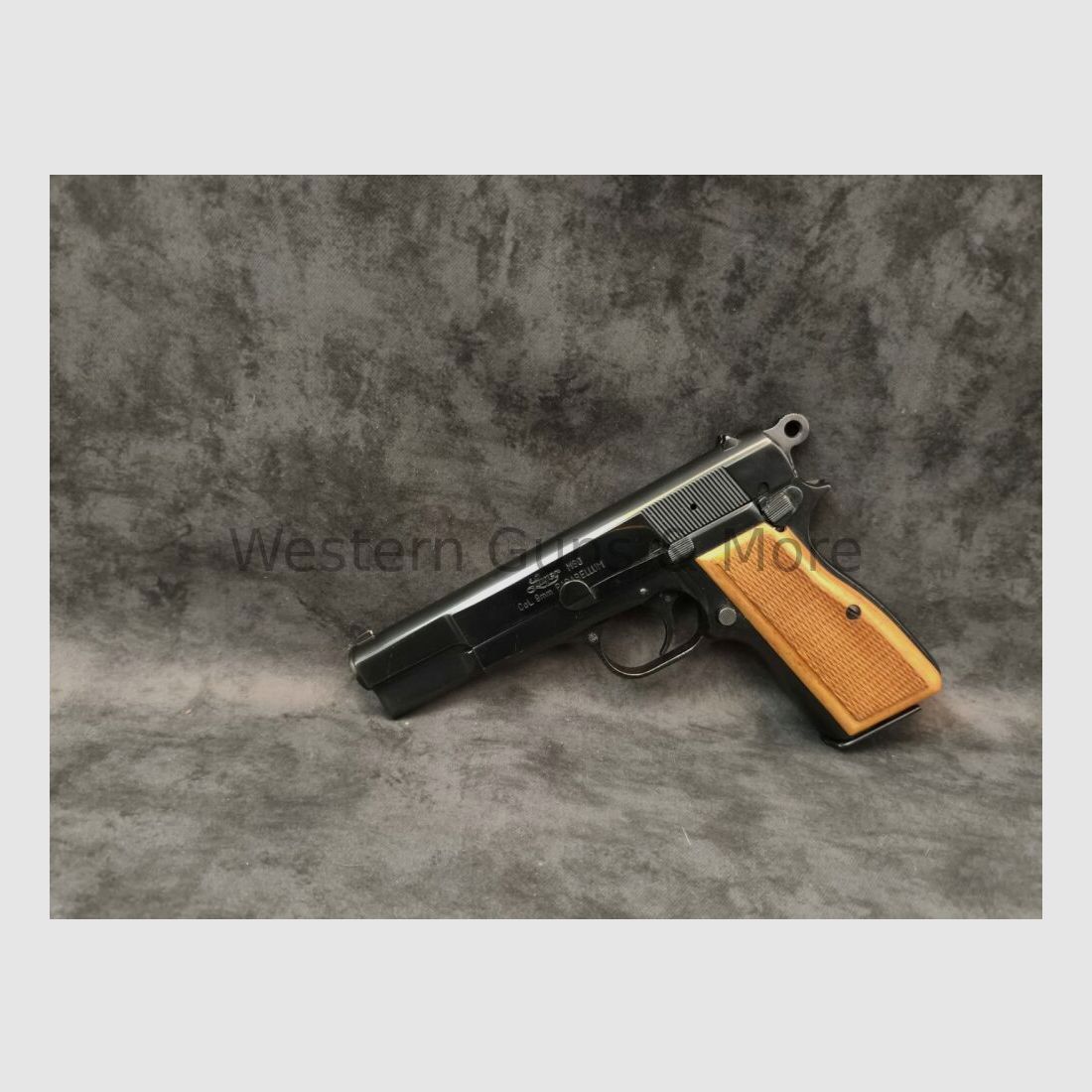 LUGER, image 2 sur 3