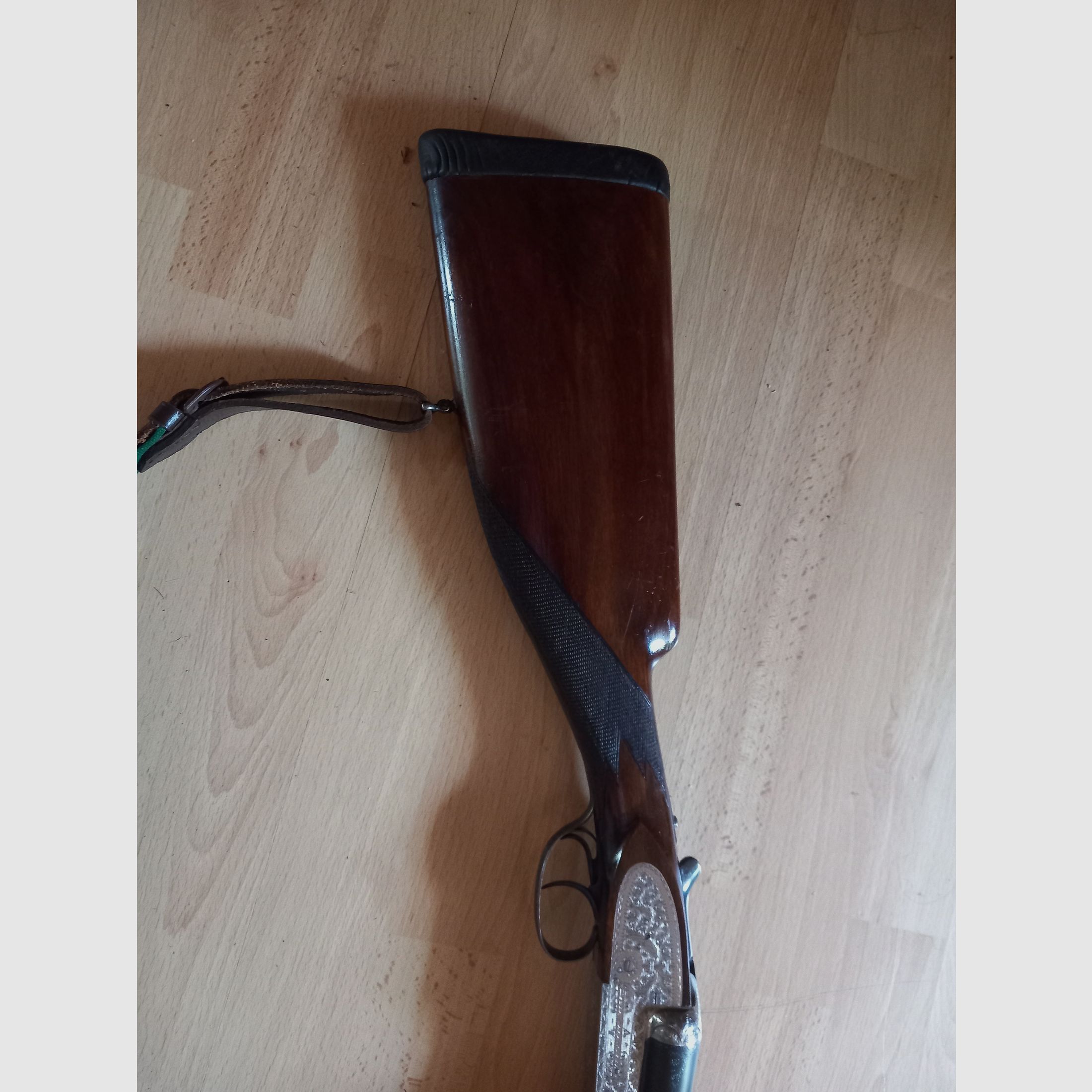 Doppelflinte Sarasqueta 12/70, englischer Schaft, Fischbauchschaft