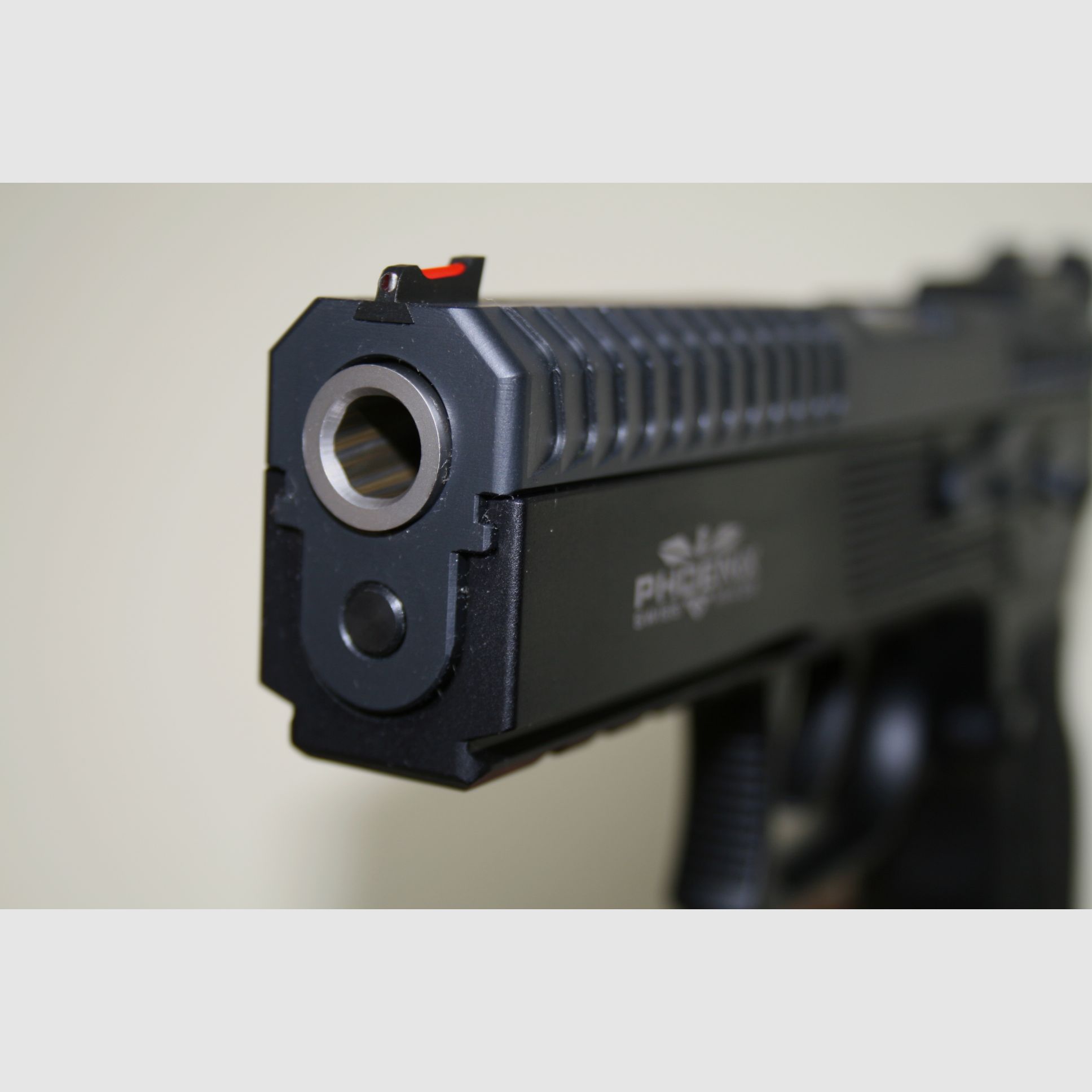 Pistole PHOENIX PREDATOR SA/DA Optik 9×19, Bild 4 von 9