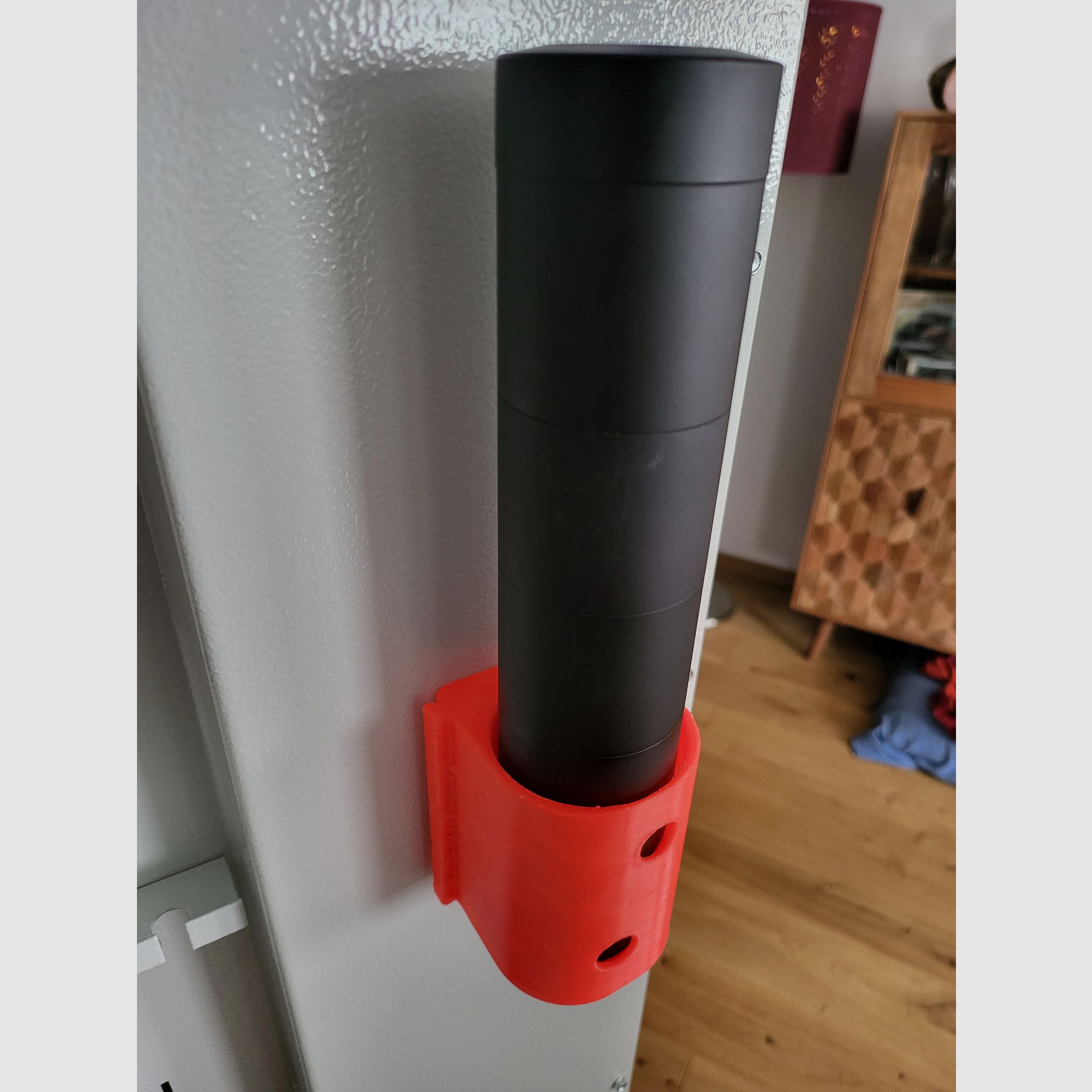 SCHALLDÄMPFER Halter universal Waffenschrank Organizer Magnet rutschfest