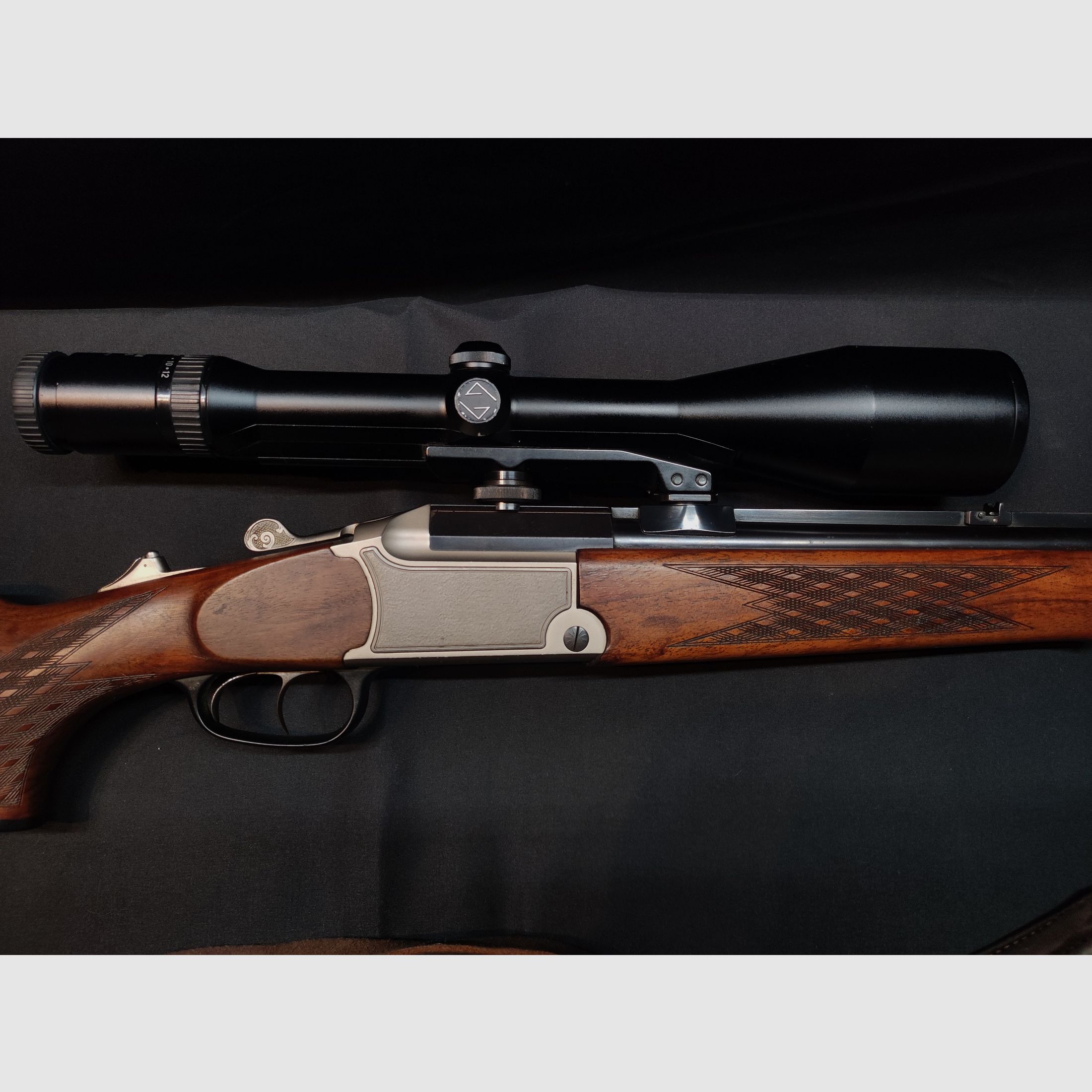 Blaser Mod. 700/88 Bockbüchsflinte - Zeiss Diavari ZM 3–12x56 T* – Sehr guter Zustand – inkl. Munition