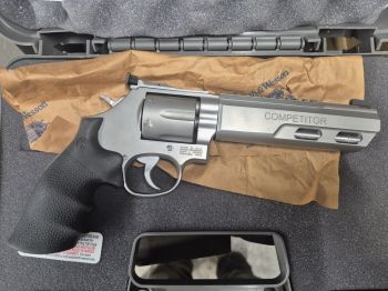 Revólver S&W Mod. 686 Competitor 6" .357 Mag.