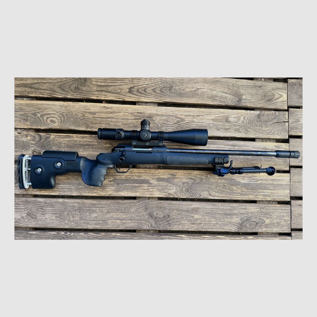 Voere Victor 3 mit Stryker 5-50x56 HD Zweibein und Sinus Brake .22lr