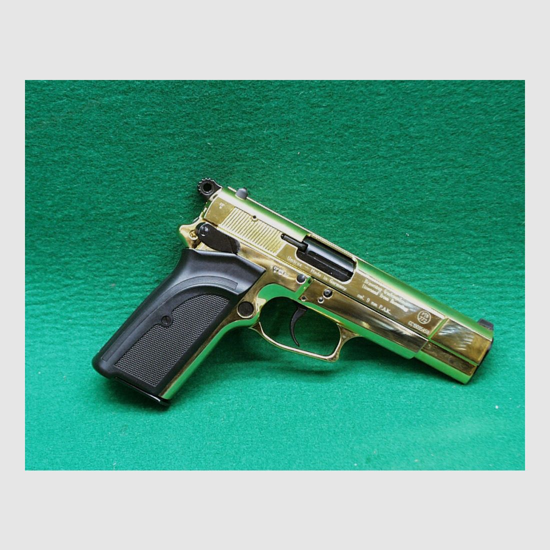 Pistolet alarmowy Browning GPDA 9, wykończenie złote