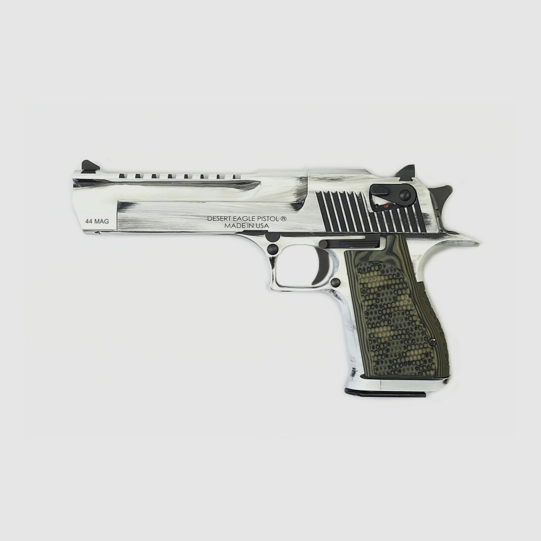 Magnum Resarch Magnum Research Desert Eagle 6″ WMD Cerakote