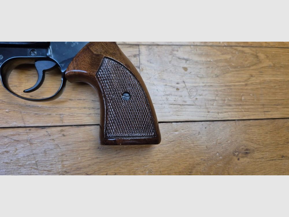 Sehr schöner Colt Detective Special Revolver – Kal. .38SP – Waffe von 1975 – Top Verarbeitung – Der erste der „Subnose“ – Lauf 2 Zoll – Neu – TBE+++, Bild 3 von 22