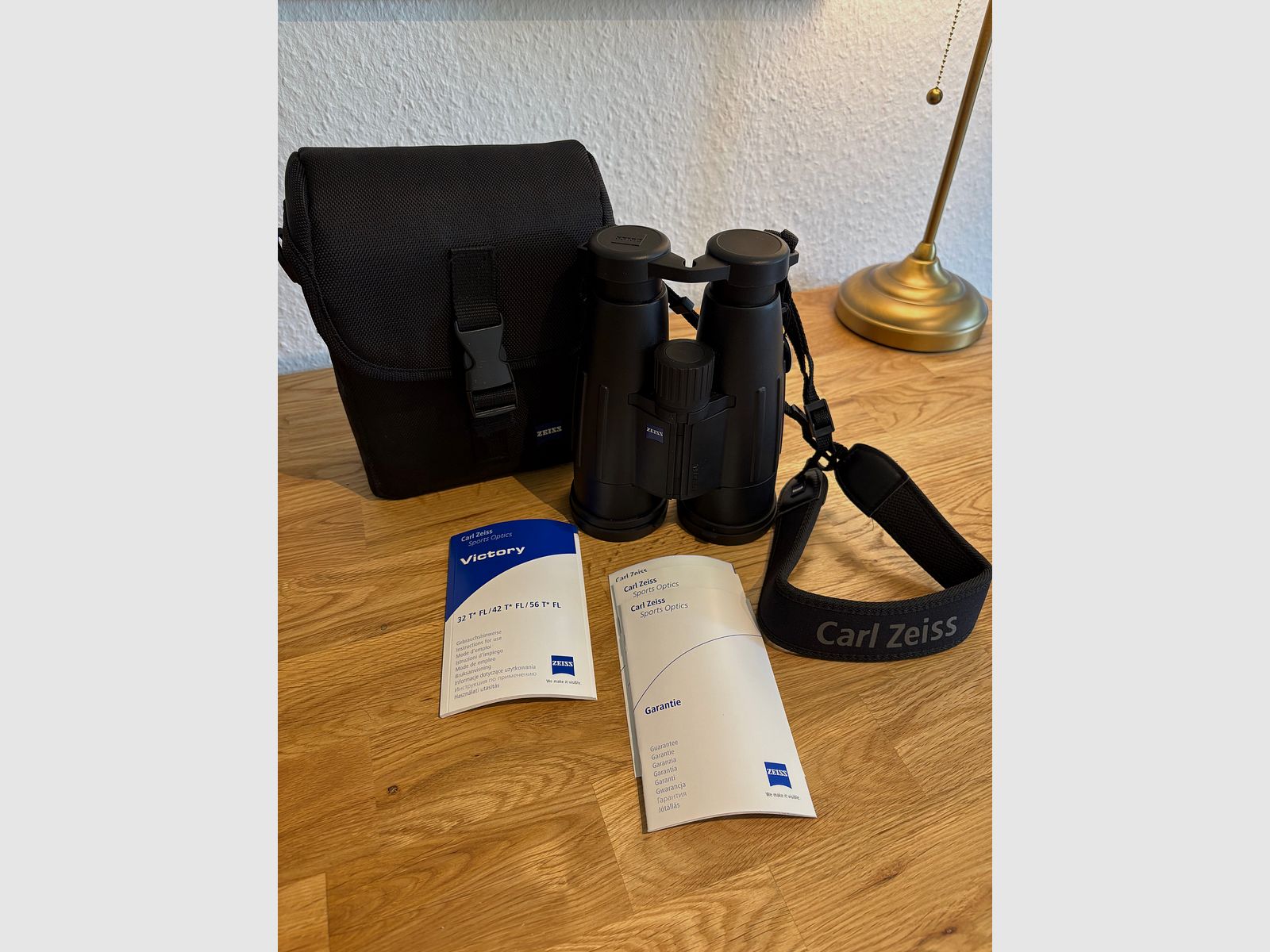 Binocolo Zeiss Victory 10x56 T* FL
