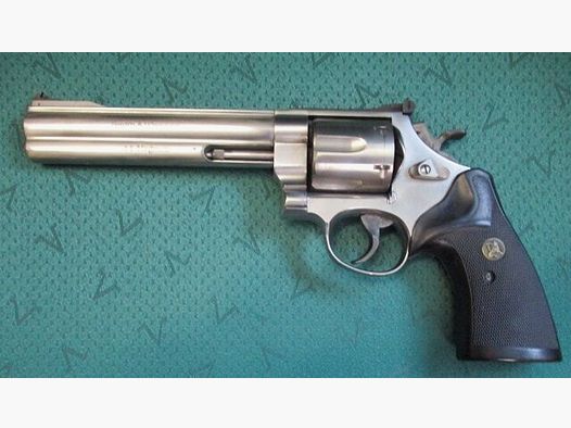 Revolver Smith & Wesson 629-4 Classic 6,5" mit Pachmayr Grip 629-4
