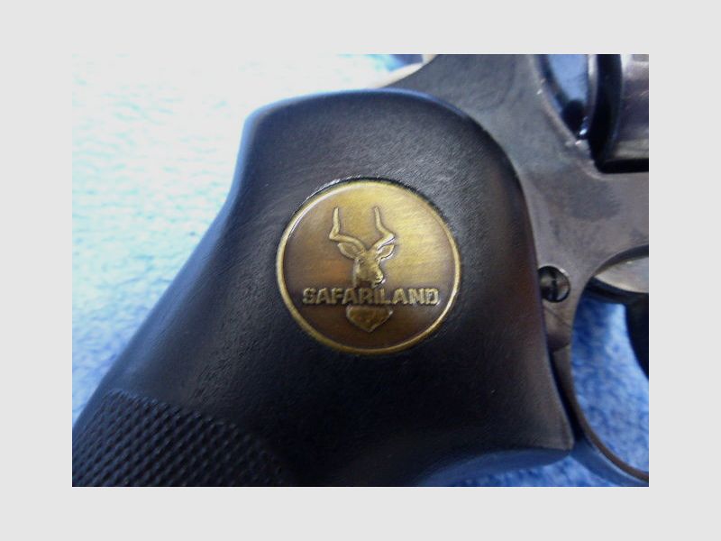 Smith&Wesson	 36