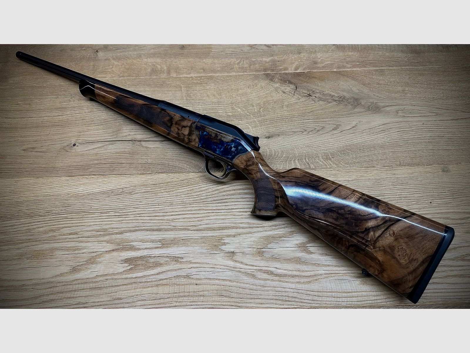 Blaser R8 mit Bunthärtung / HK7 / Stahlsystemkasten&Abzug / stan. Verschluss TRAUMWAFFE, Bild 5 von 8