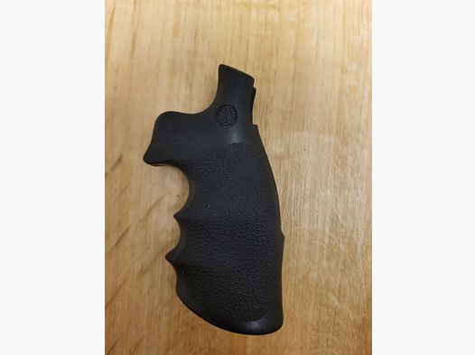 Smith & Wesson rubber grip – suitable for 686 L/K frame (Round Butt)