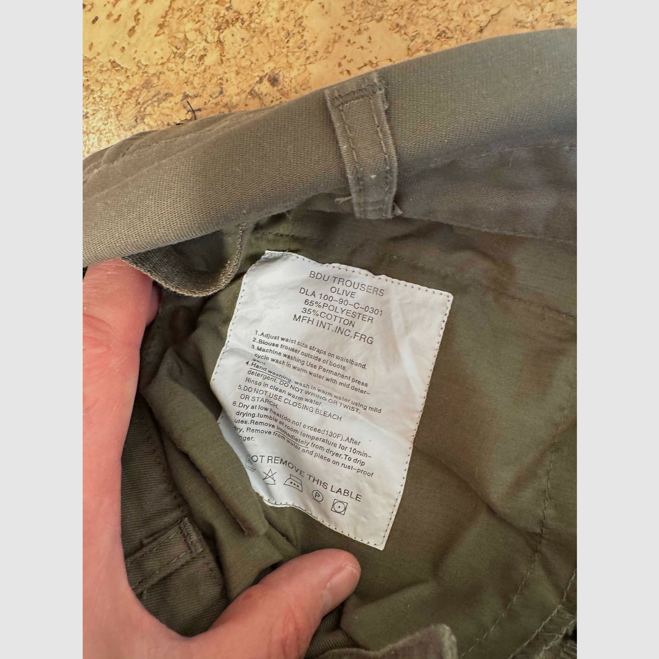 Airsoft-Ausrüstung zu verkaufen – Komplettes Set für Anfänger mit Zubehör in British Army Optik / DPM / Rebellen Outfit
