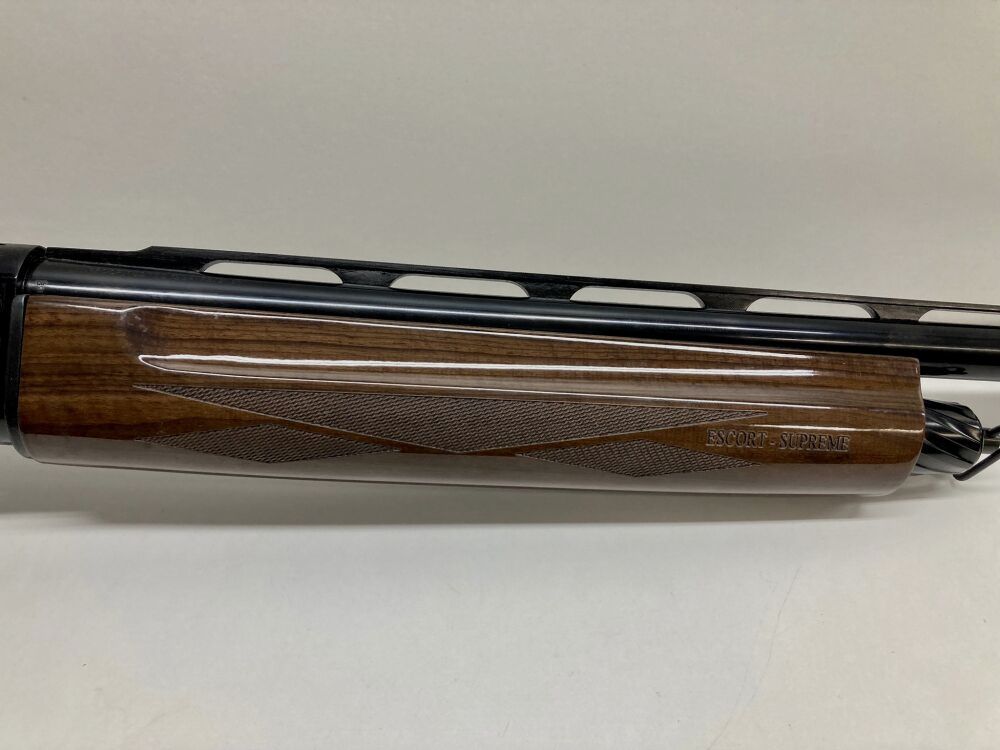 HATSAN	 ESCORT SUPREME - Walnuss - Waffen Friedrichs