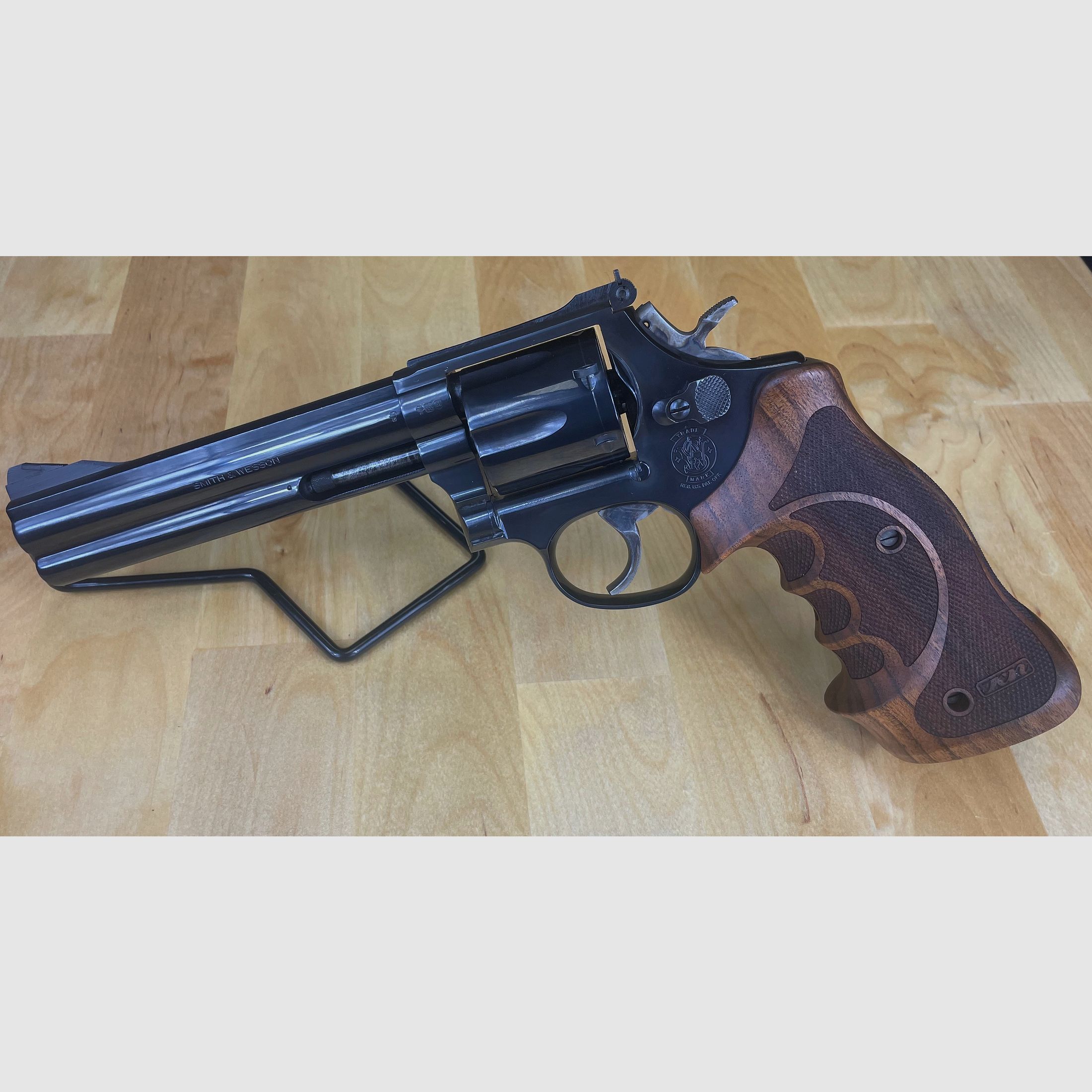 Revolver Smith&Wesson 586-1 6 Zoll Kaliber .357 Magnum