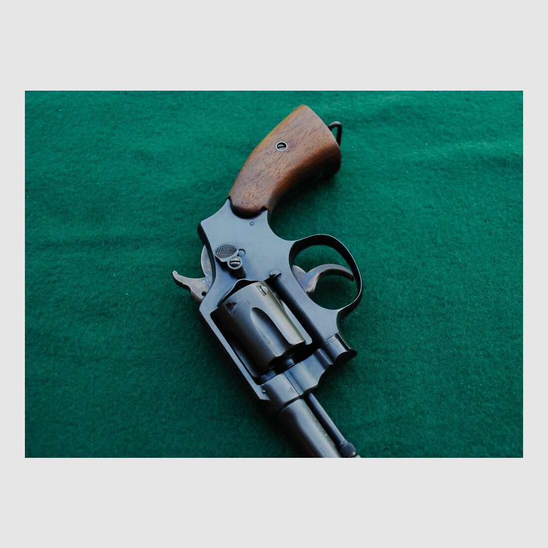 Smith & Wesson, Military & Police, Polizeirevolver, England, div. Stempel