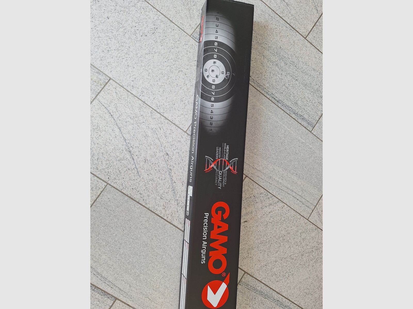 Gamo Arrow PCP karabin pneumatyczny 4,5mm w zestawie z 2x10 magazynkiem