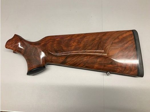 Blaser R8 crosse luxe classe bois 7 droite