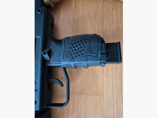 Umarex Uzi Knicklauf