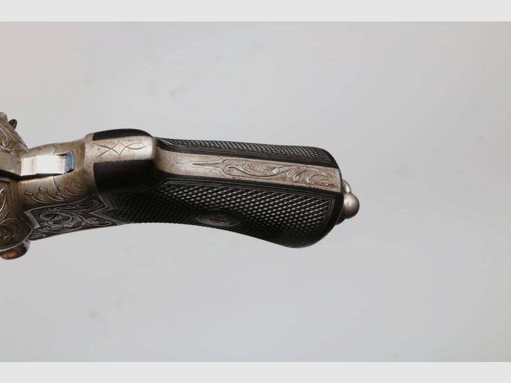 Lefaucheux Revolver Rarität mit passender Schatulle Vollgravur Stiftfeuer