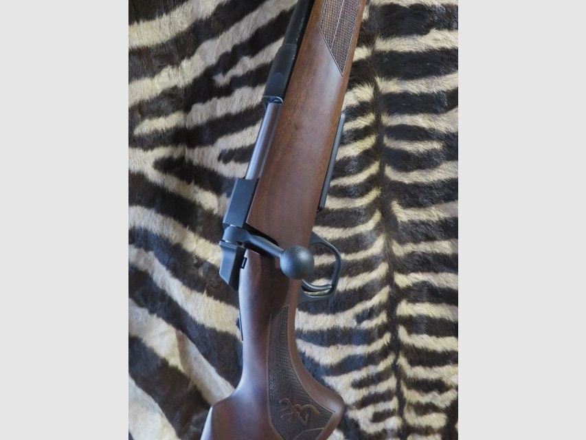 BROWNING A-BOLT III+ Hunter kal.243win loop 56 cm met draad zonder richtmiddelen, afbeelding 4 van 10