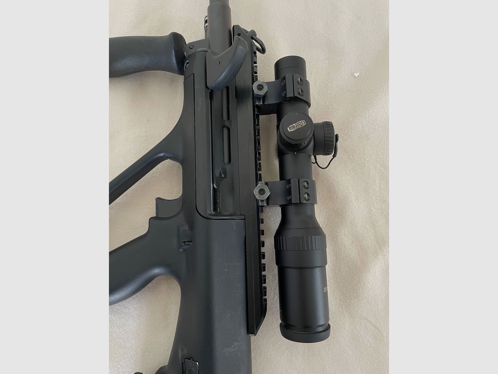 AUG with optic, image 5 of 6