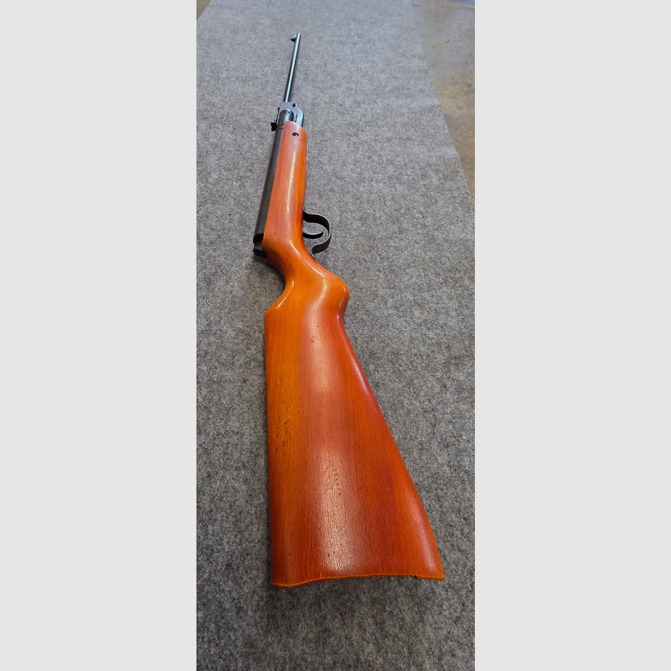 Rare with safety and in good condition Haenel Mod. 300 Cal. 4.5mm Diabolo break barrel