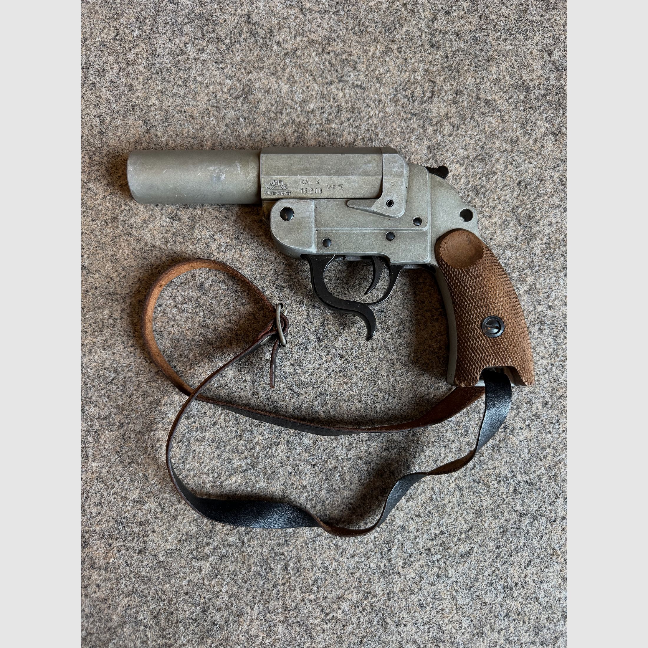 F. W. Heym - Signalpistole (Kaliber 4)