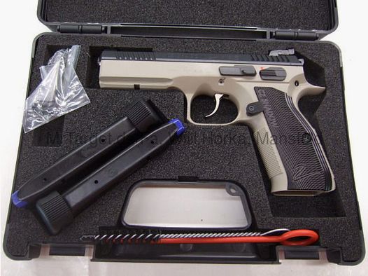 CZ Uhersky Brod Shadow II (variante di colore grigio urbano)