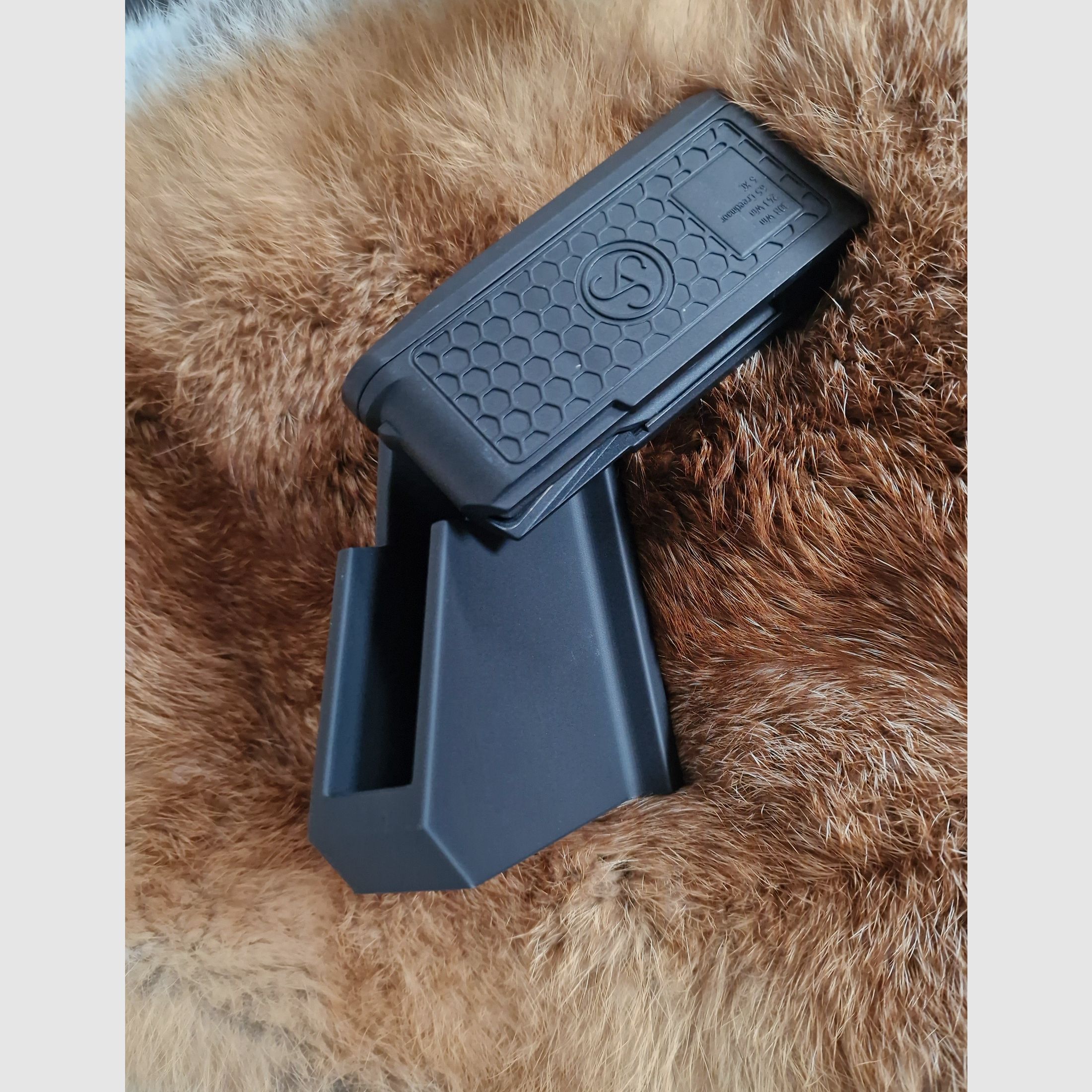 Abzugs- / Magazinhalterung für Blaser R8 / Mauser & Sauer S 100 S101 S404 S505 / M25