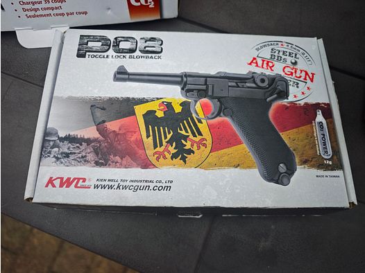 KWC P08 CO2-pistolet pneumatyczny kal. 4,5 mm