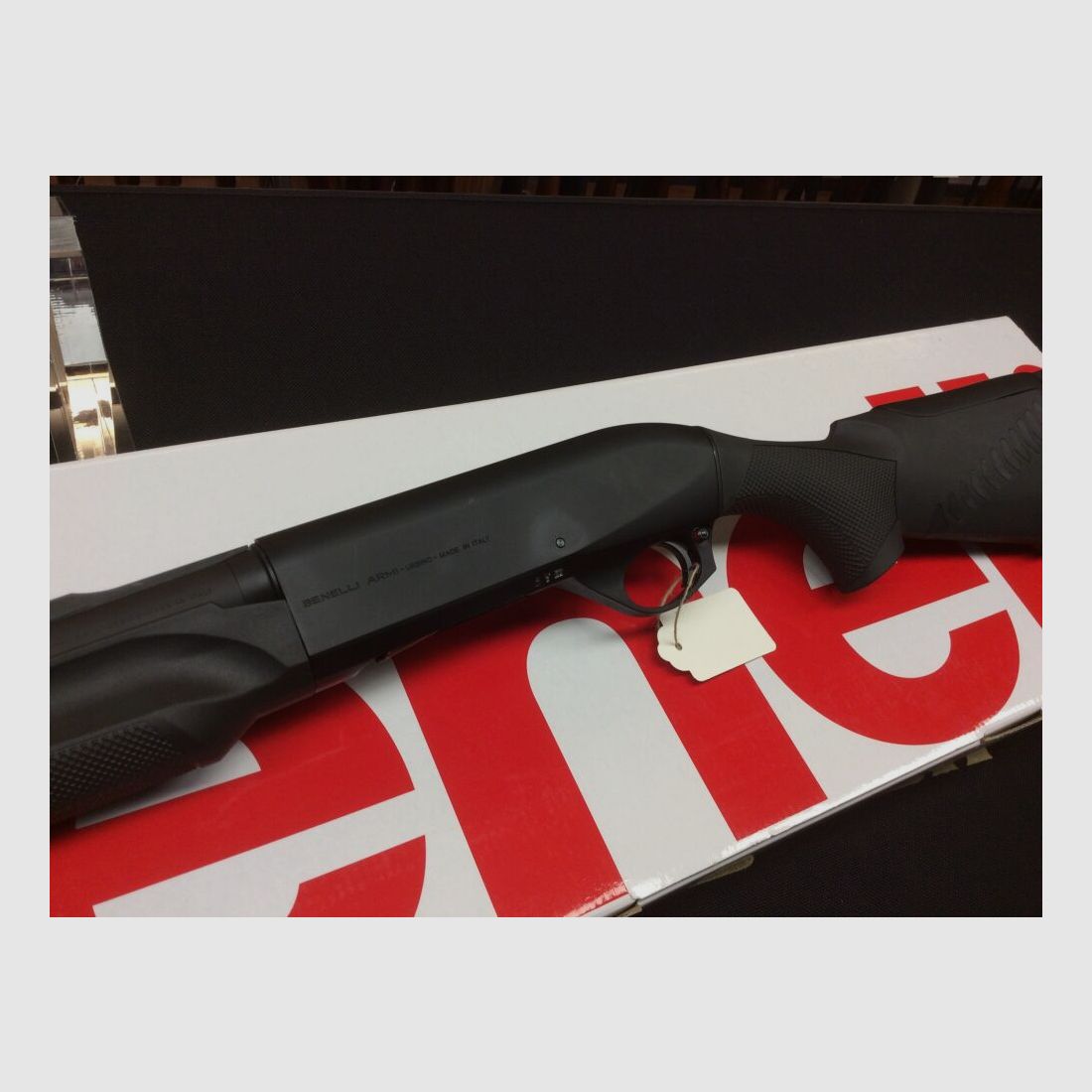 Benelli Benelli Selbstladeflinte	 12/76