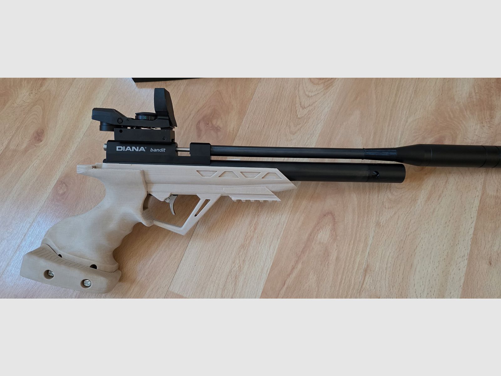 Match grip per Diana Chaser Bandit Airbug legno PLA - legno di pioppo