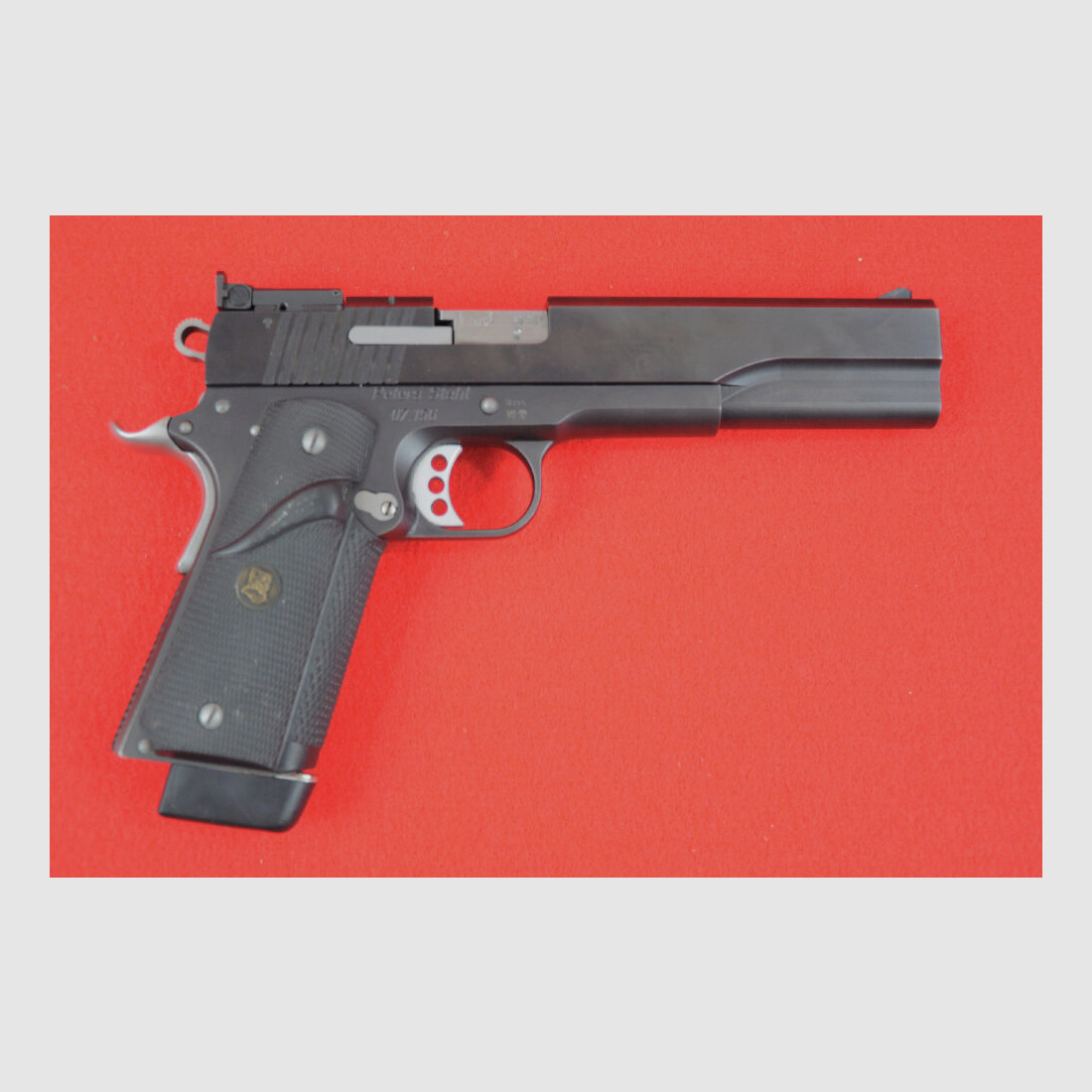 Acier multicalibre de Peter