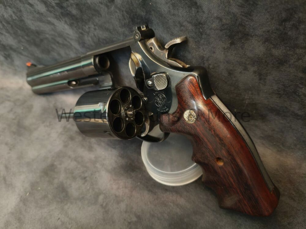 Smith & Wesson S&W Revolver Mod. 29-5 Nero Cal. 44 RemMag. o. 44 Special