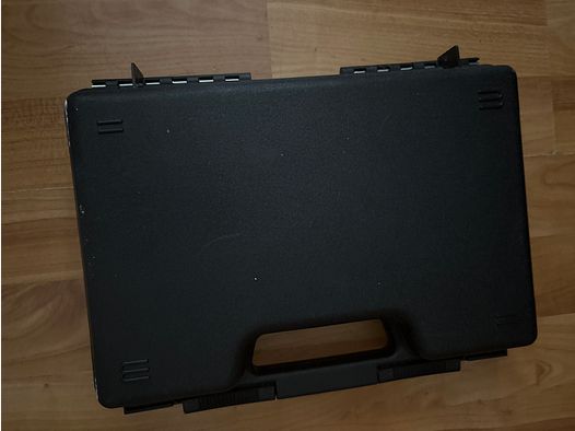Glock g 17 Schrechchusswaffe 9mm 
