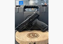 Beretta APX A1 Ported Czarny 9×19