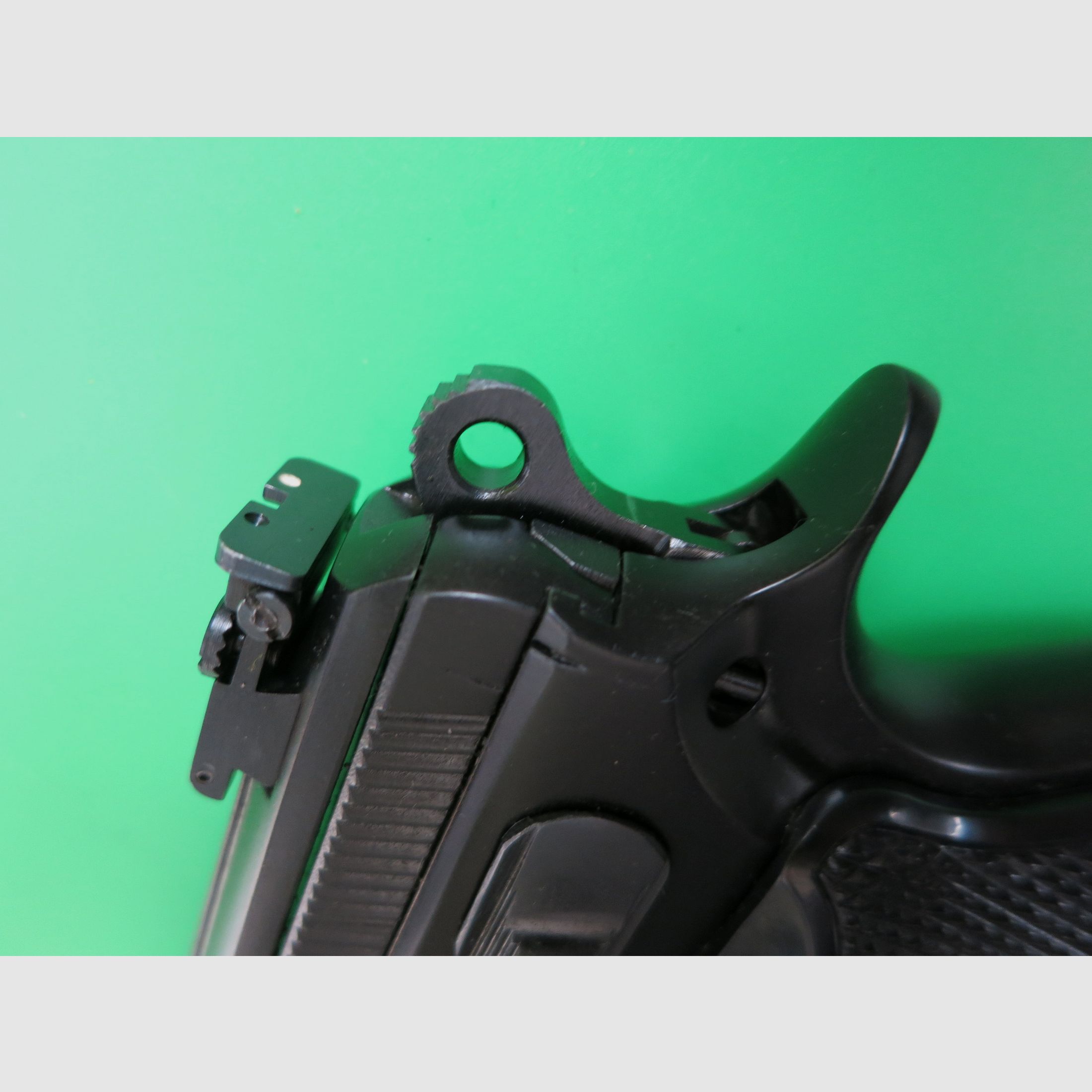 Brünner CZ75 Sportpistole Kadet, Kal. .22lr.       #86