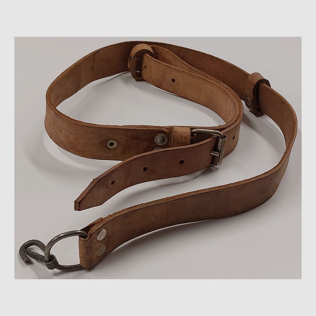 Fémáru Fegyver és Gépgyár (FEG) Original Hungary FEG AK47 Leather Straps (FEG-AK47-STRAPS), image 2 of 4
