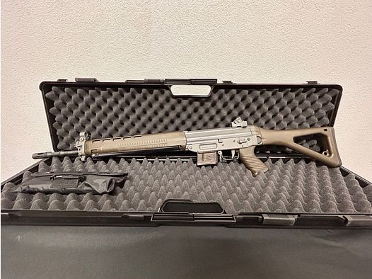 SIG Sauer  SG 550  Sport PE 90 Standard Schweizer Sturmgewehr Selbstladebüchse .223