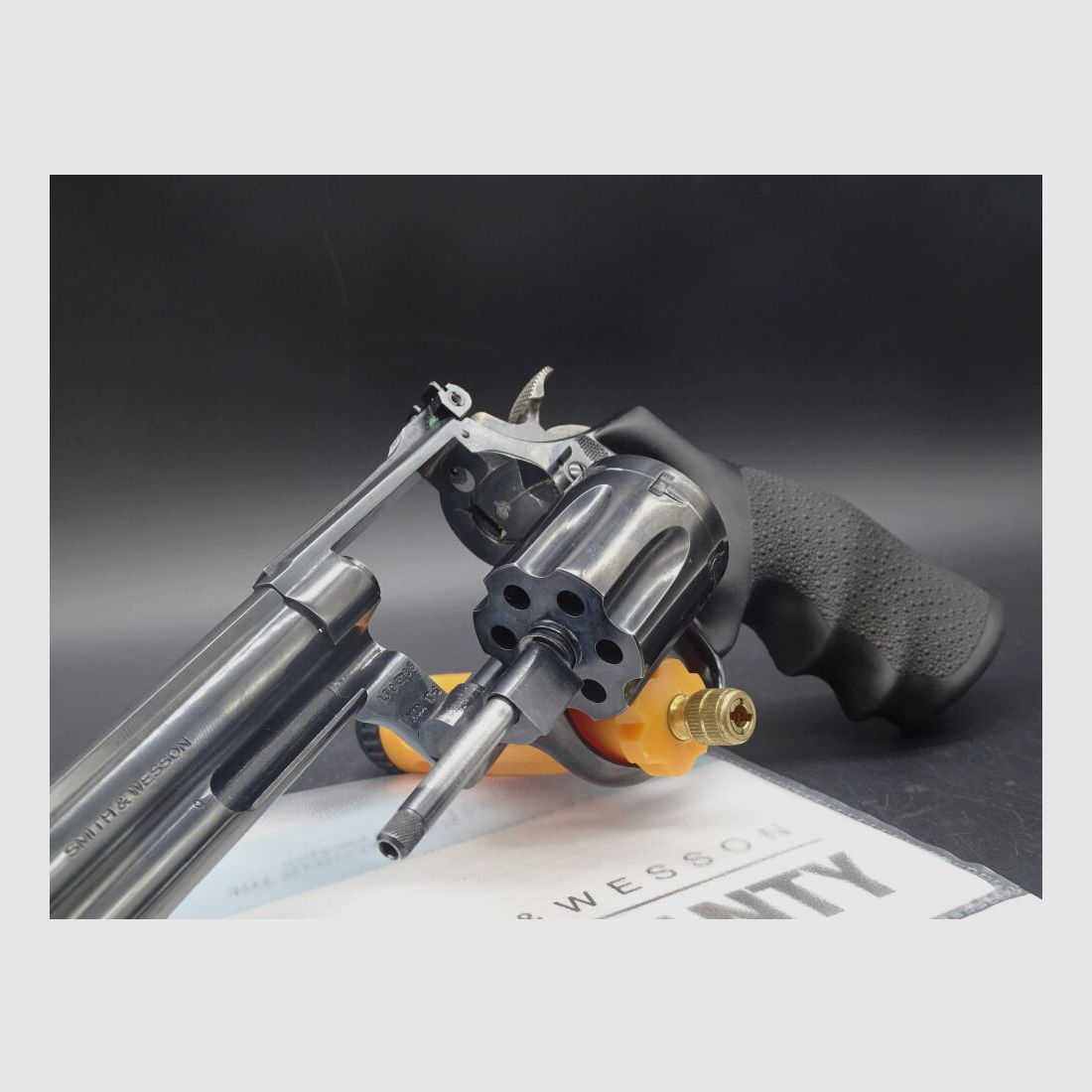 Smith & Wesson Mod 17-6 kaliber .22lr 6" geblauwde 17-6