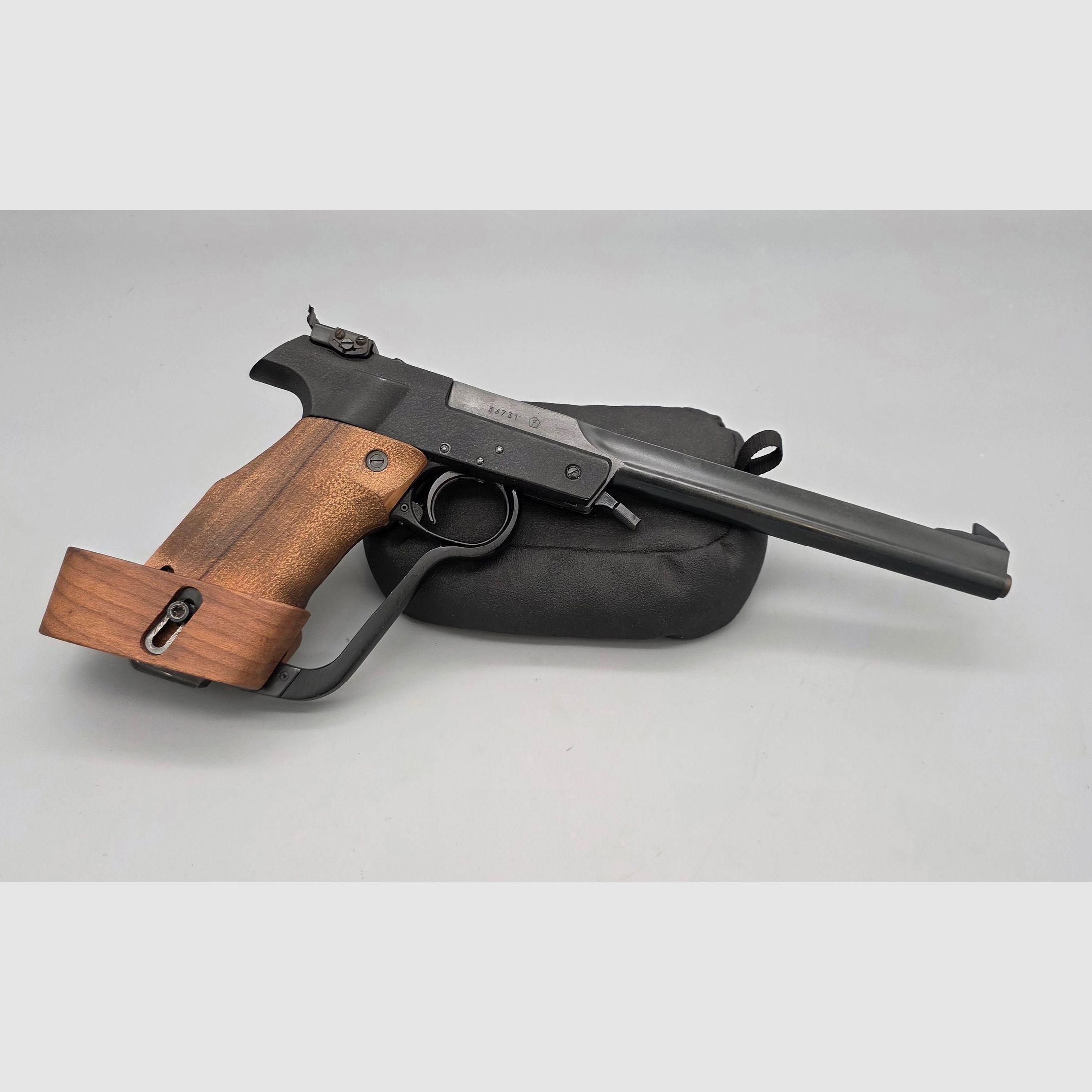 James Bond 007 air pistol Walther Mod. LP3 Match as successor similar to LP2 in caliber 4.5mm diabolo compressed air