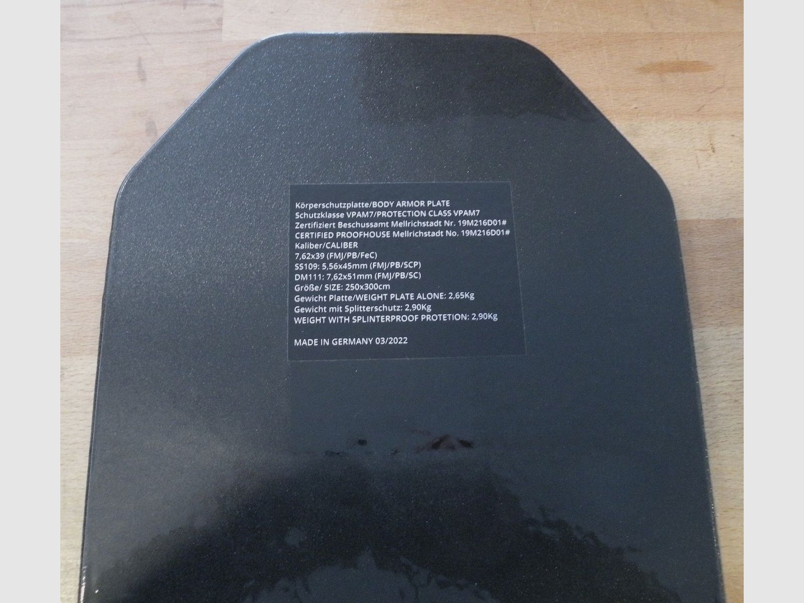 Nośnik płyt z 2 niezależnymi stalowymi płytami, klasa ochrony VPAM 7 (.308 Win.), tylko 8 KG