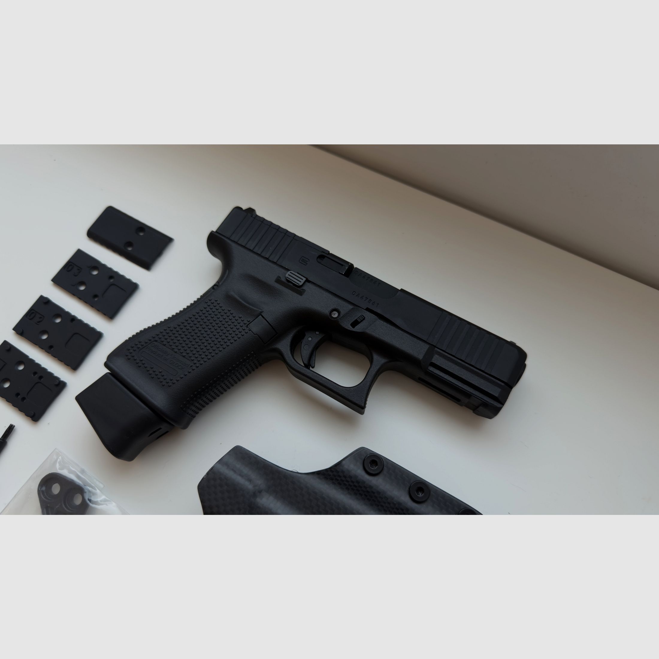 Glock 19 Gen 5 MOS 4mm stalen bb’s CO2