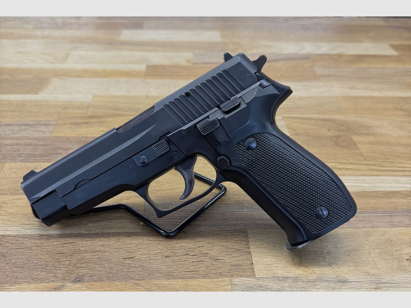 Sig Sauer – pistola / P226 / Made in Germany / 9mm / usado, imagen 2 de 2