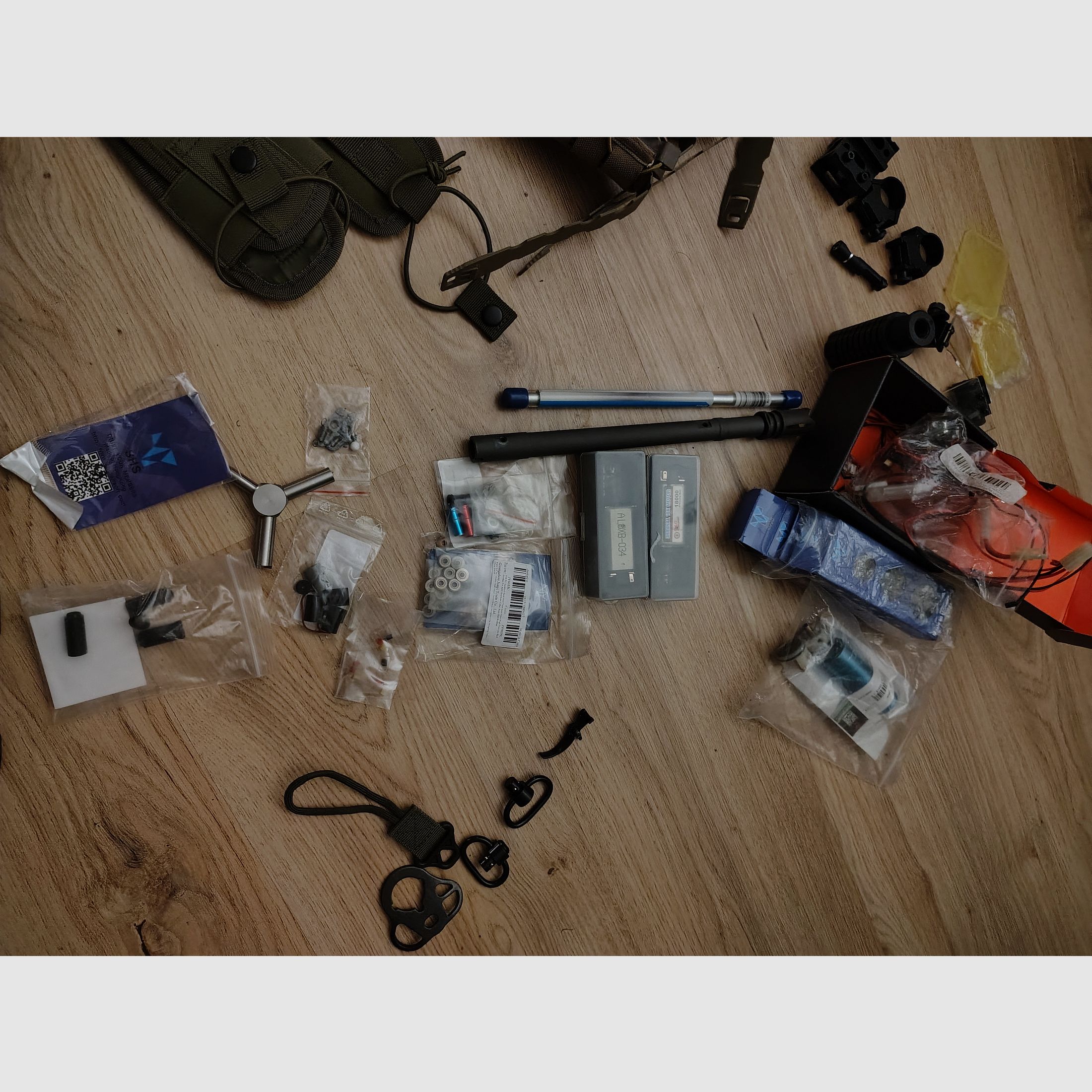 Gros lot d’équipement, technique et accessoires Airsoft