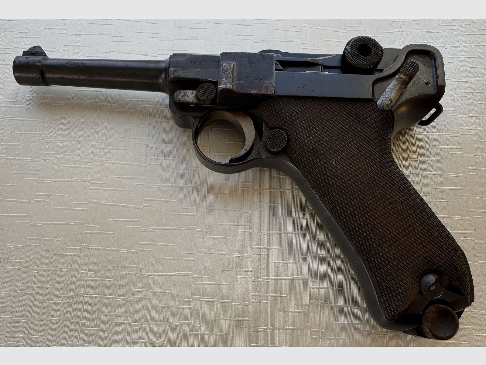 Luger P.08 (DWM 1916) nummerngleiches Komplettset: Pistole, Magazin und Lederholster